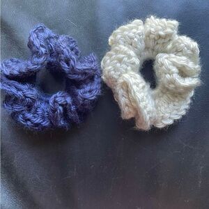 Handmade scrunchie for your style.